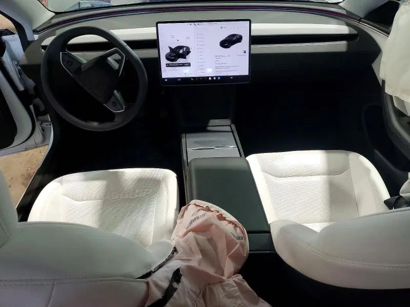 2026 TESLA MODEL 3   