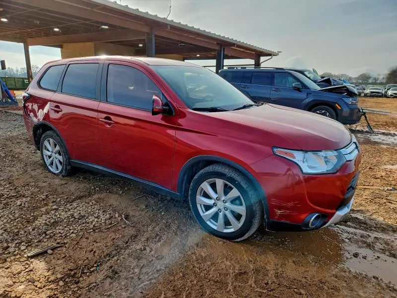 2015 MITSUBISHI OUTLANDER SE  