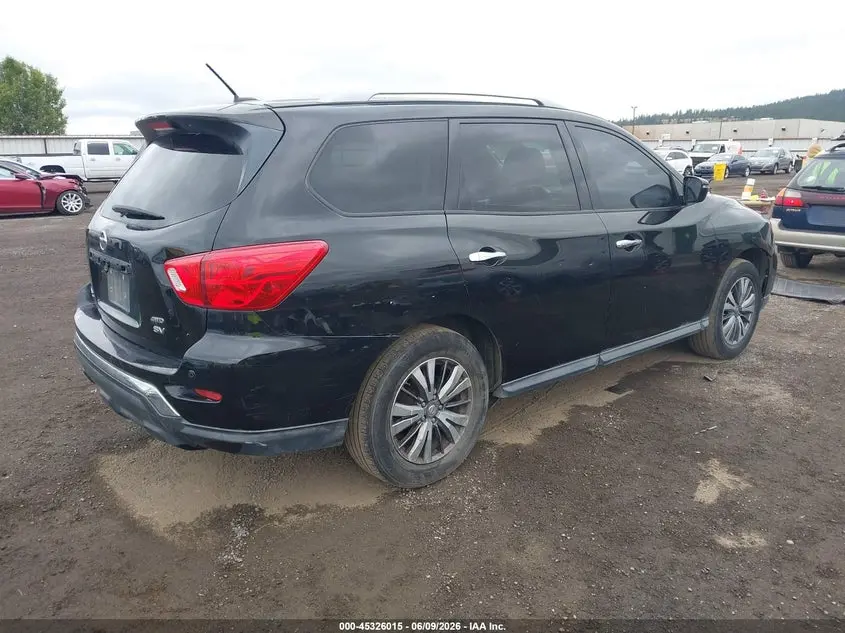 2018 NISSAN PATHFINDER SV