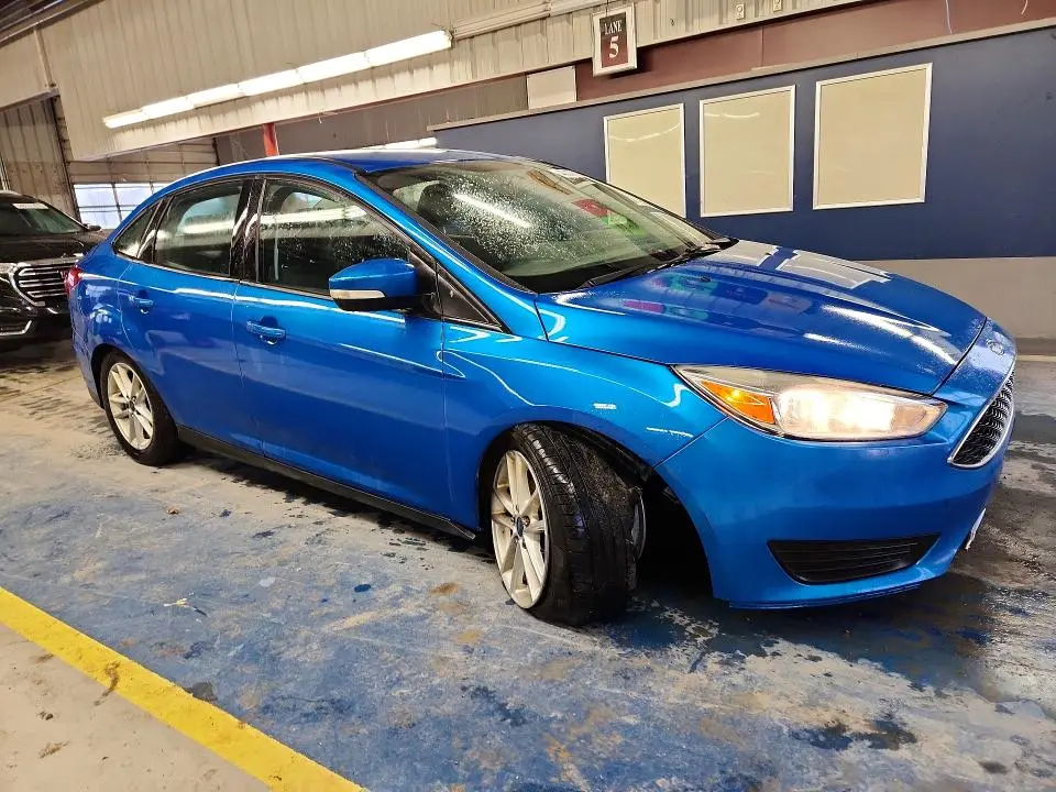 2016 FORD FOCUS SE  