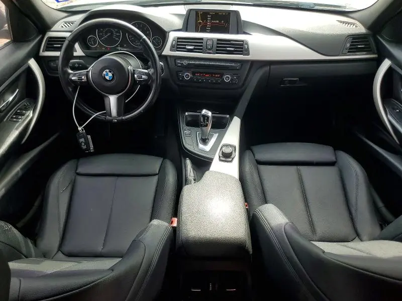 2014 BMW 320   