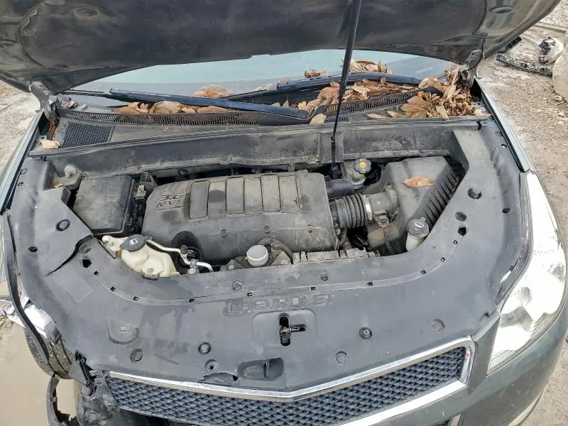 2011 CHEVROLET TRAVERSE LT  