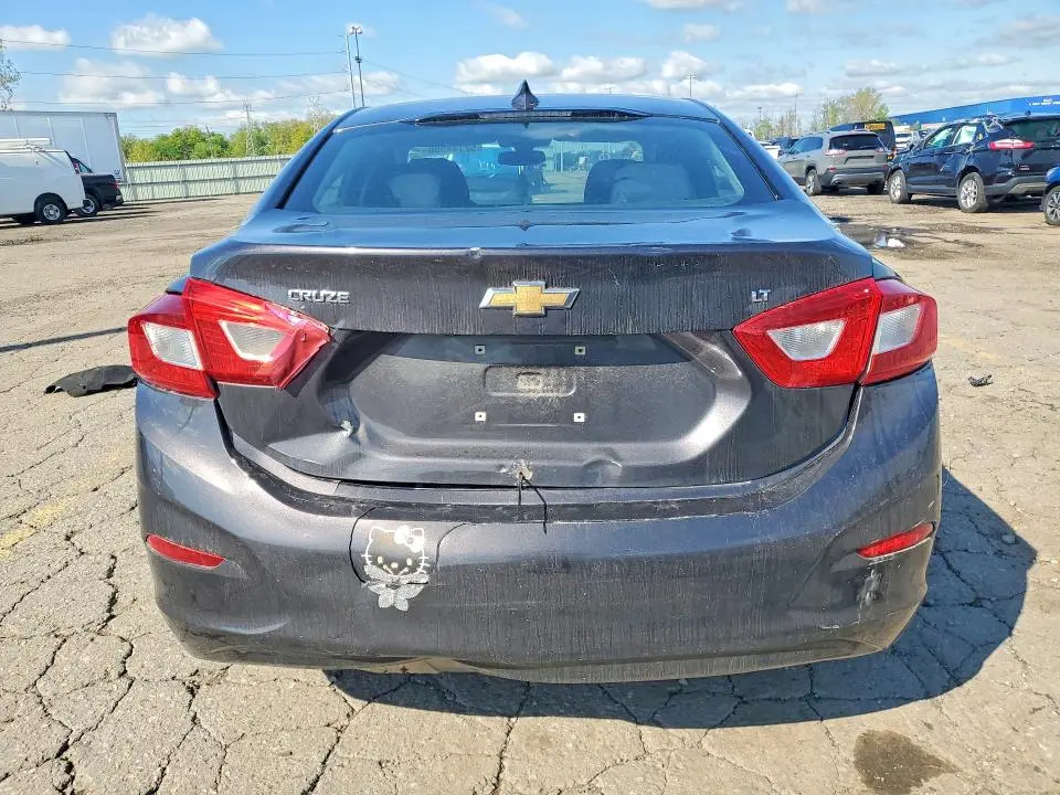 2017 CHEVROLET CRUZE LT  