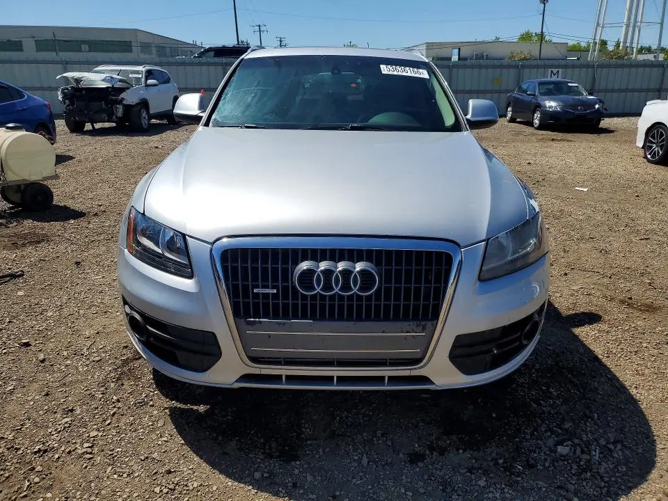 2011 AUDI Q5 PREMIUM  
