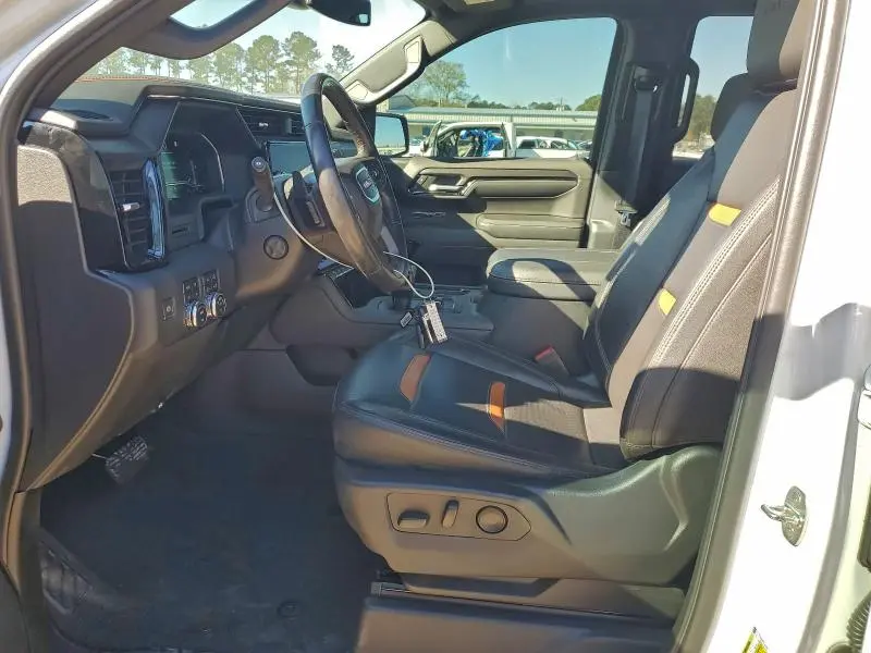 2023 GMC SIERRA K1500 AT4  