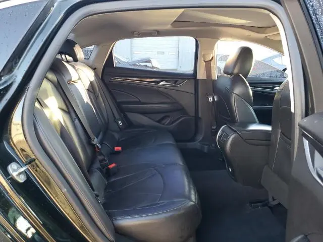 2017 BUICK LACROSSE ESSENCE  