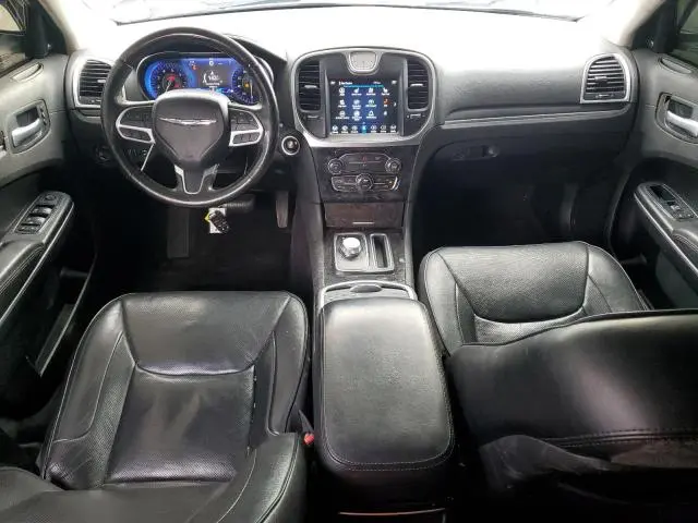 2019 CHRYSLER 300 LIMITED  