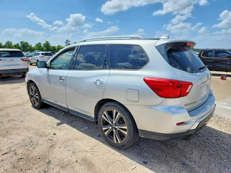 2020 NISSAN PATHFINDER PLATINUM  