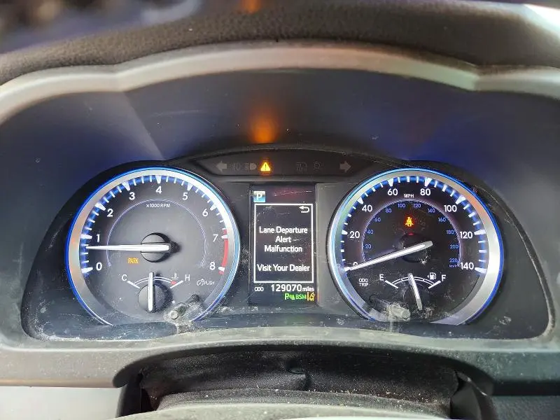 2019 TOYOTA HIGHLANDER LIMITED  