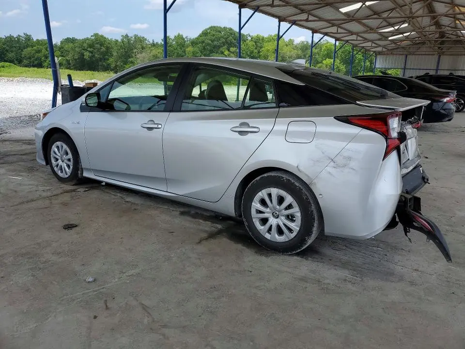 2021 TOYOTA PRIUS LE  