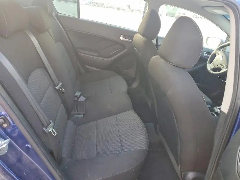 2018 KIA FORTE LX  