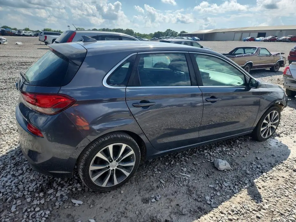 2018 HYUNDAI ELANTRA GT BASE  
