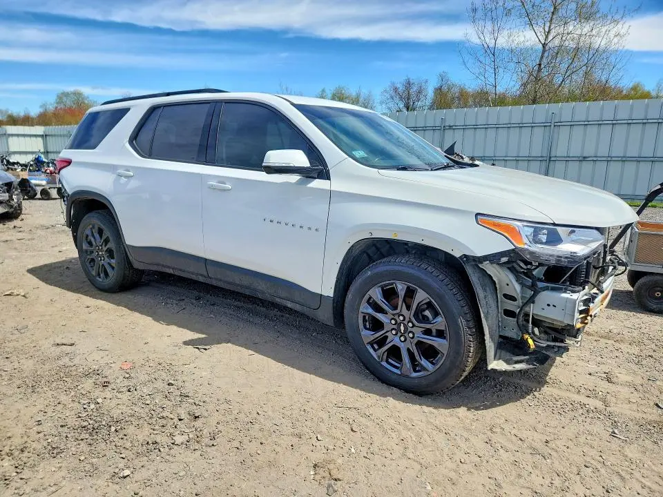 2018 CHEVROLET TRAVERSE RS  