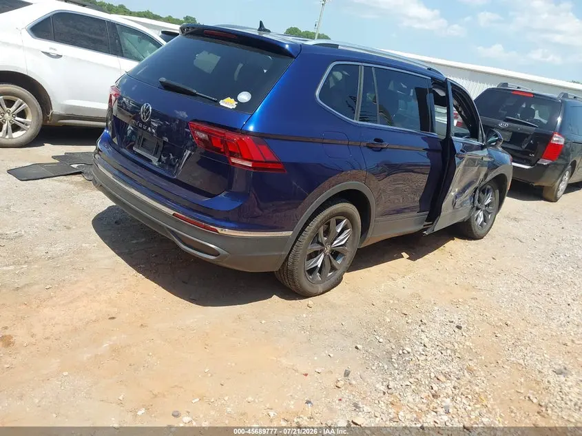 2022 VOLKSWAGEN TIGUAN 2.0T SE