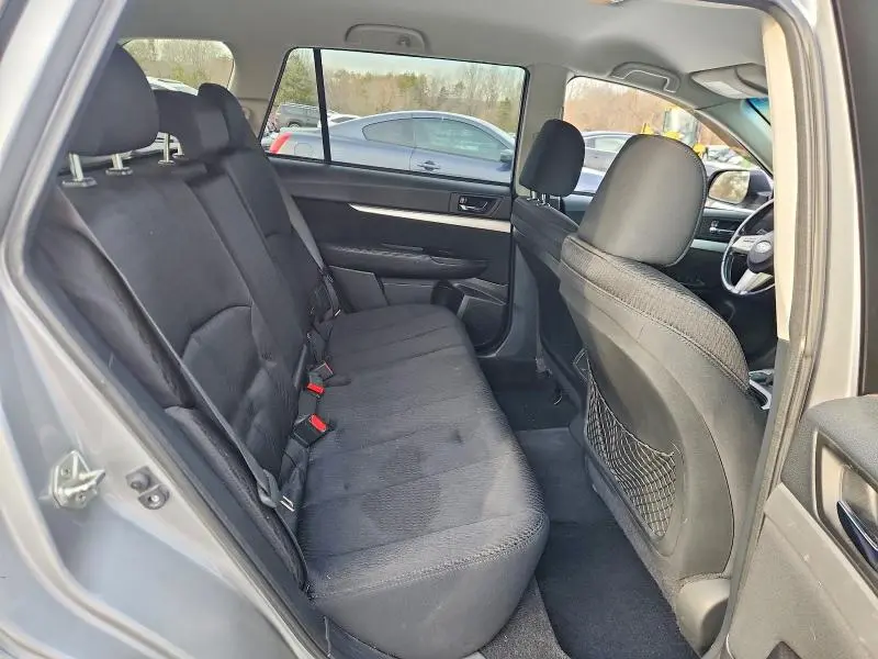 2011 SUBARU OUTBACK 2.5I PREMIUM  
