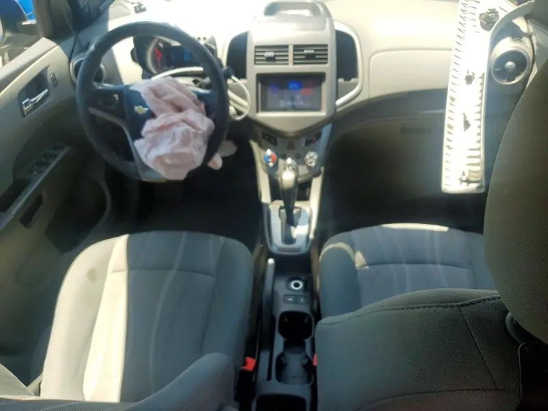 2014 CHEVROLET SONIC LT  