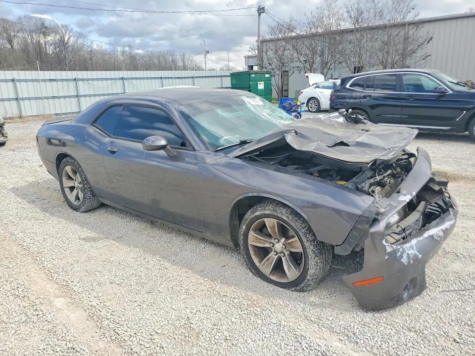 2018 DODGE CHALLENGER SXT  
