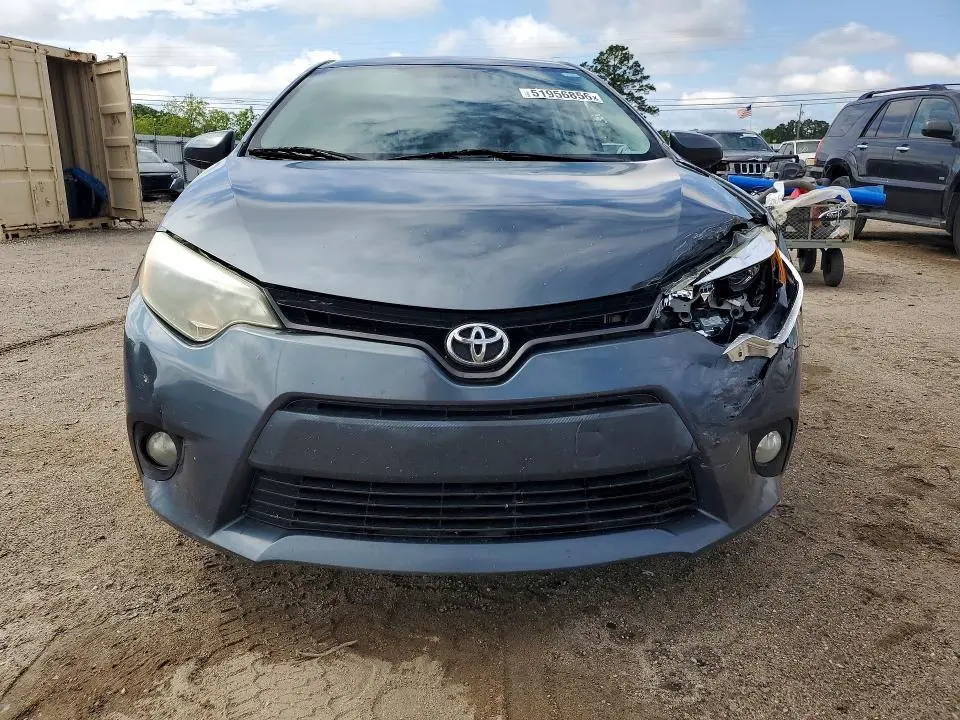2014 TOYOTA COROLLA LE PLUS  