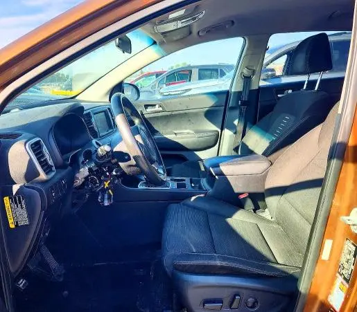 2018 KIA SPORTAGE LX  