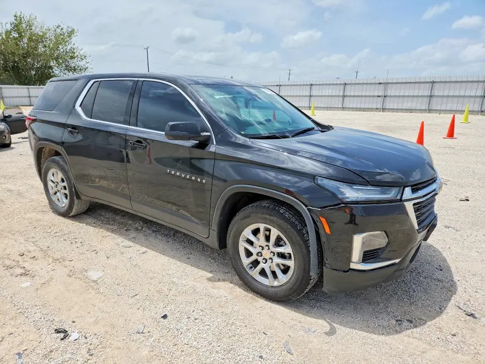2023 CHEVROLET TRAVERSE LS  