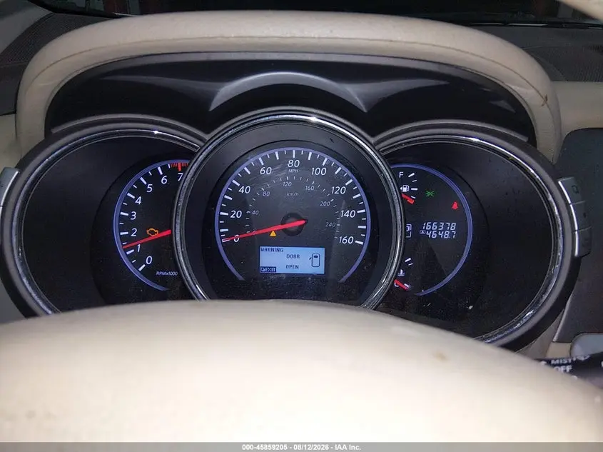 2011 NISSAN MURANO LE