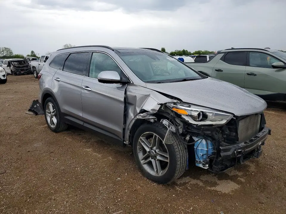 2017 HYUNDAI SANTA FE SE ULTIMATE  
