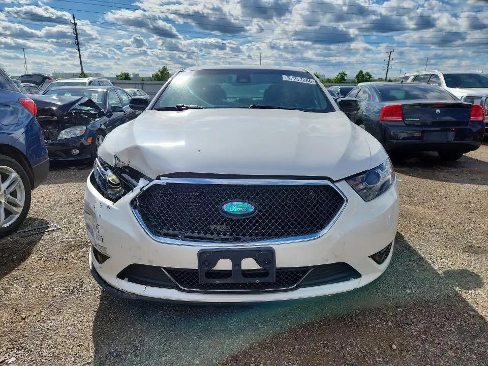 2015 FORD TAURUS SHO  