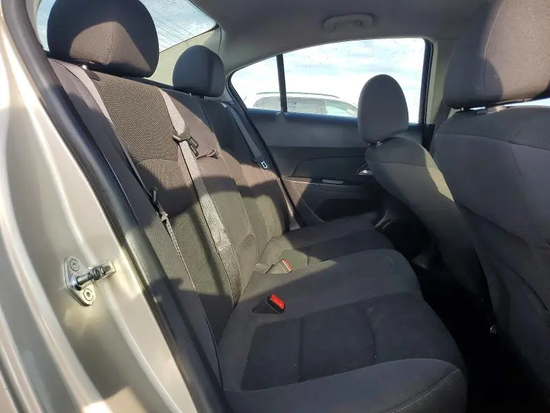 2015 CHEVROLET CRUZE LT  