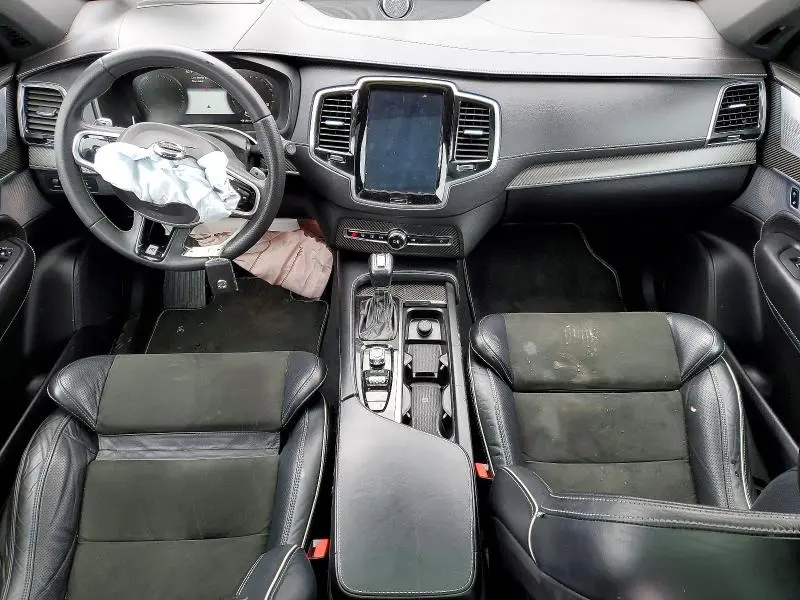 2019 VOLVO XC90 T6 R-DESIGN  