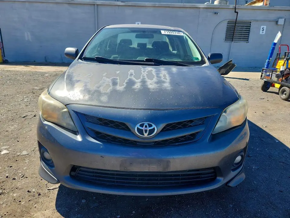 2013 TOYOTA COROLLA S  