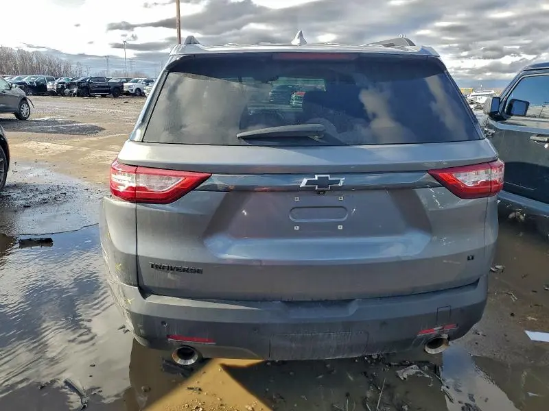 2021 CHEVROLET TRAVERSE LT  