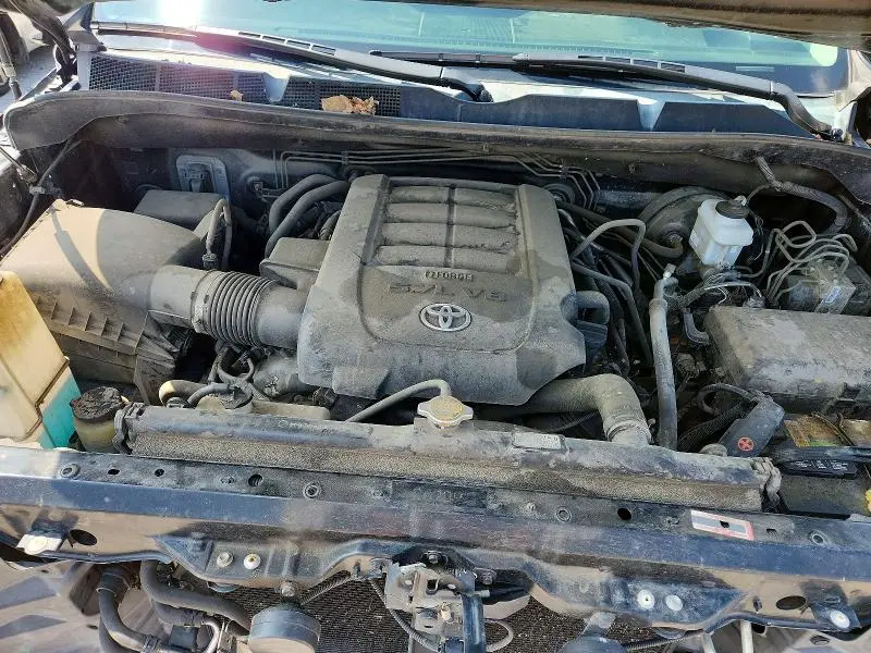 2015 TOYOTA TUNDRA SR5  