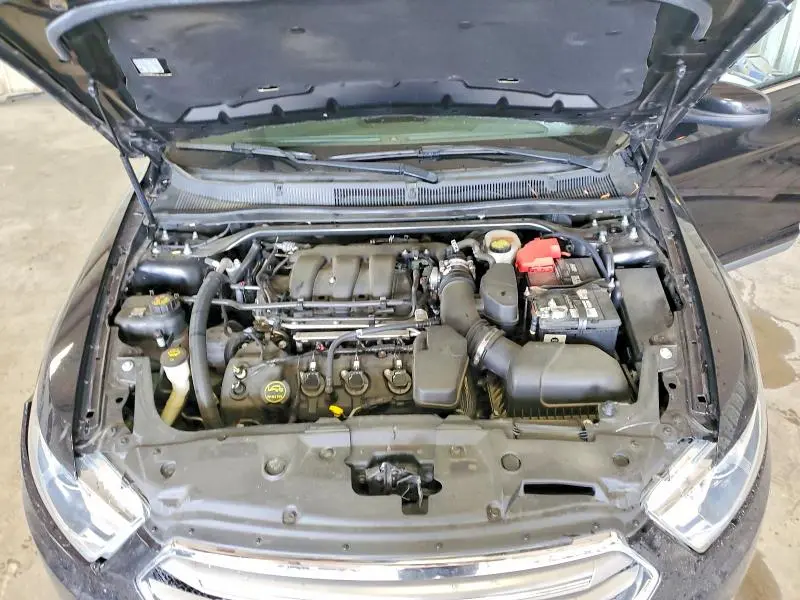 2019 FORD TAURUS SEL  