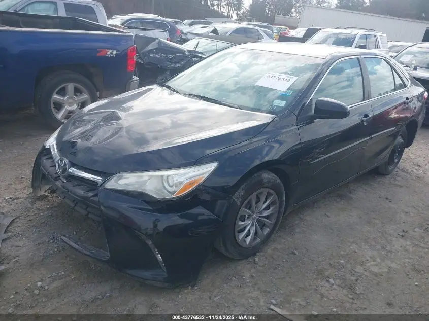 2015 TOYOTA CAMRY LE