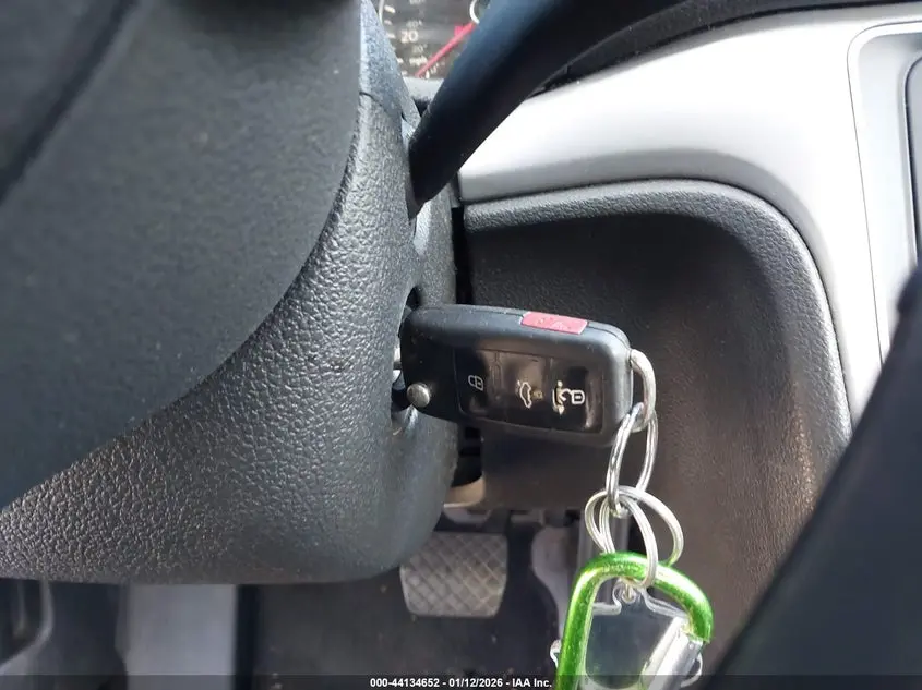 2012 VOLKSWAGEN PASSAT 2.5L S