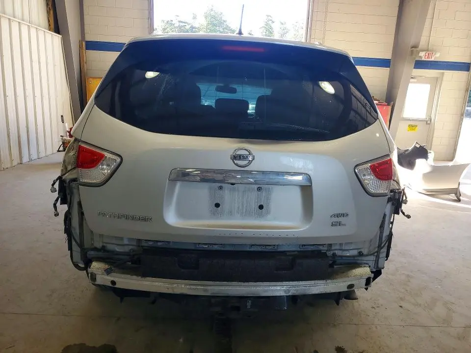 2014 NISSAN PATHFINDER SL  