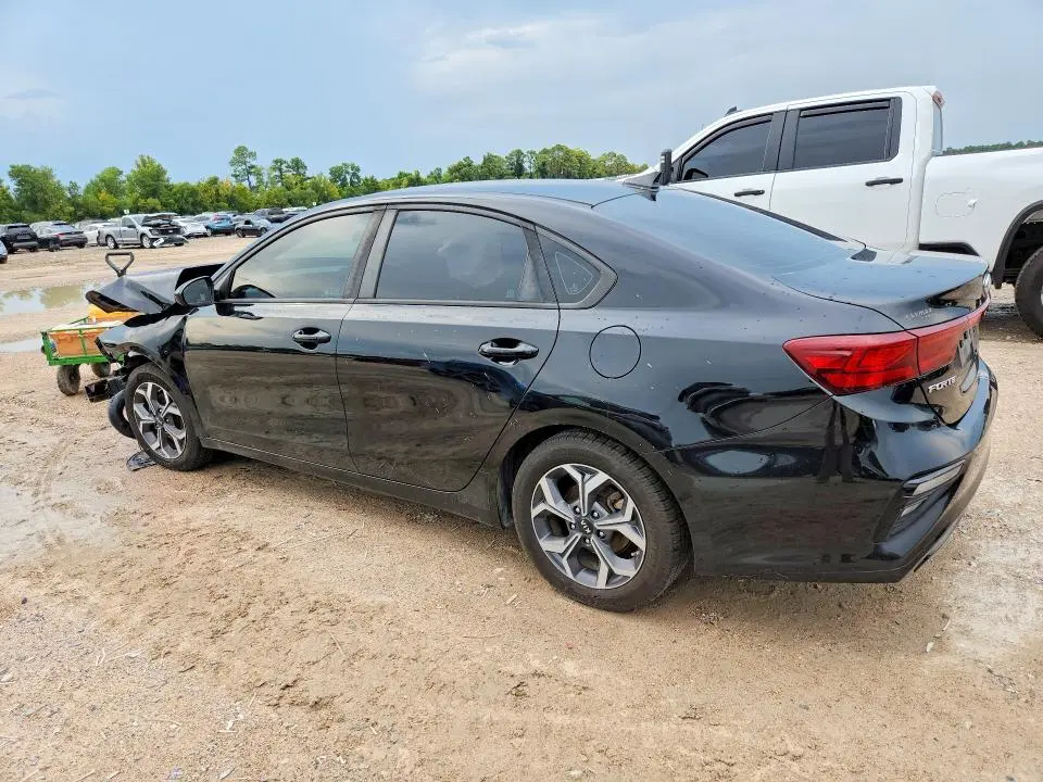 2019 KIA FORTE LXS  