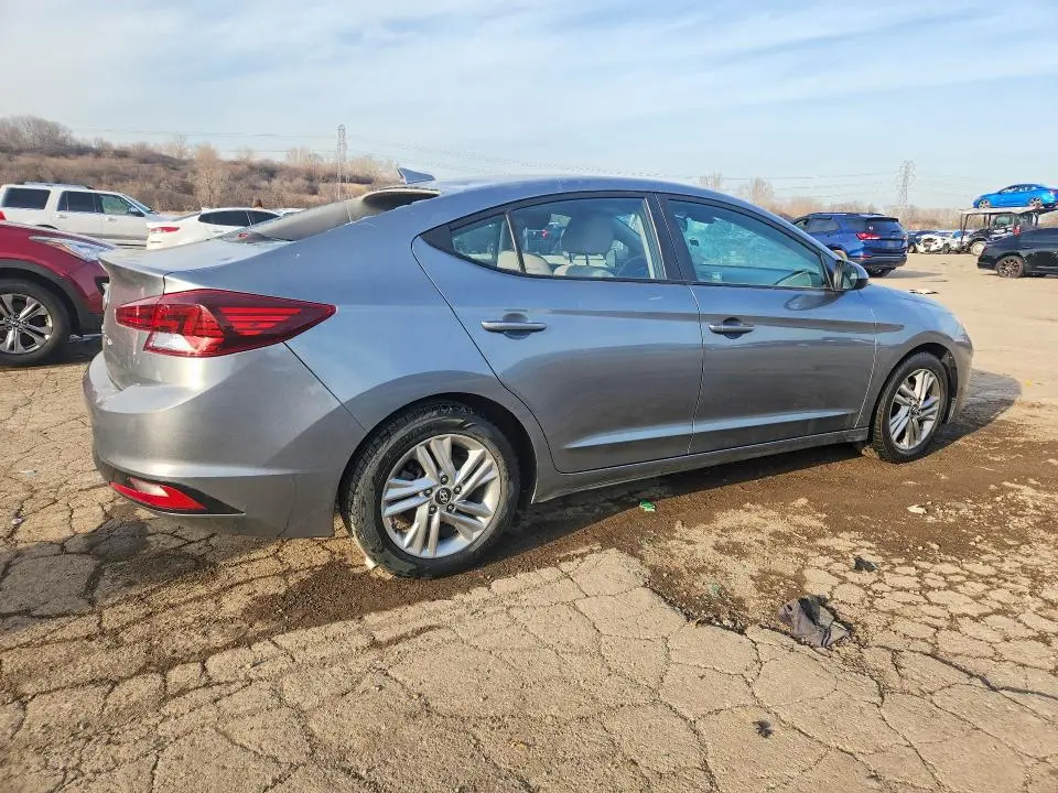 2019 HYUNDAI ELANTRA SEL  