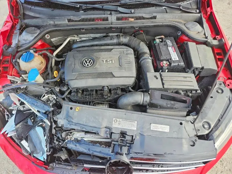 2016 VOLKSWAGEN JETTA SPORT  