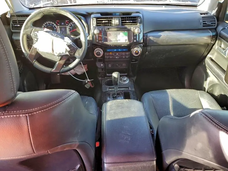 2019 TOYOTA 4RUNNER SR5/SR5 PREMIUM  