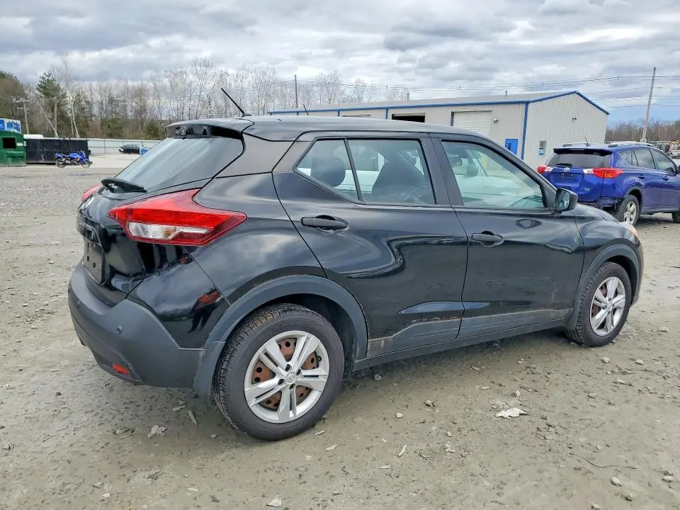 2020 NISSAN KICKS S  