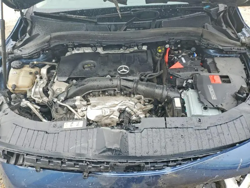 2021 MERCEDES-BENZ GLA 250  