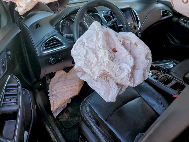 2016 CHEVROLET CRUZE PREMIER  