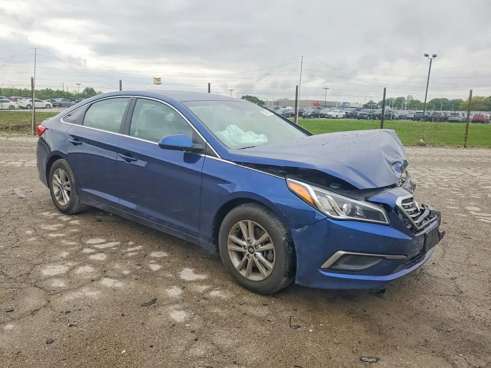 2016 HYUNDAI SONATA SE  