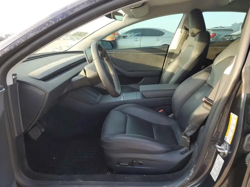 2024 TESLA MODEL 3   