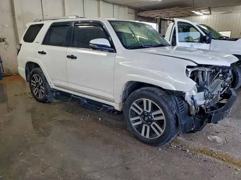 2017 TOYOTA 4RUNNER SR5/SR5 PREMIUM  