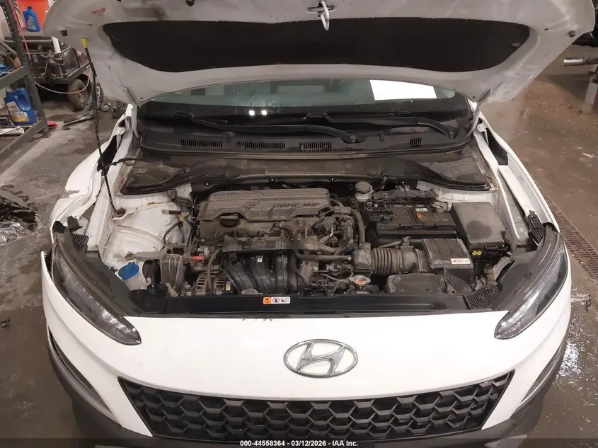 2022 HYUNDAI KONA SE