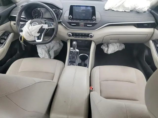 2022 NISSAN ALTIMA SV