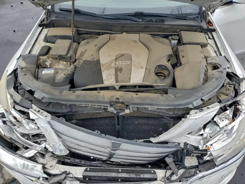 2012 HYUNDAI GENESIS 3.8L  