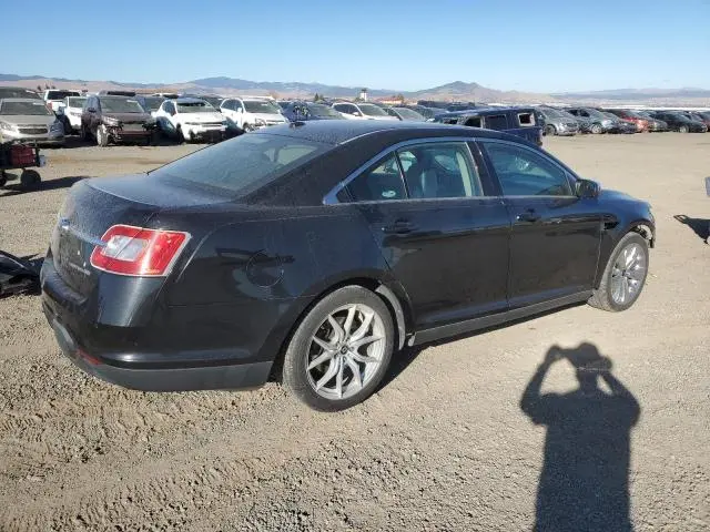 2011 FORD TAURUS LIMITED  